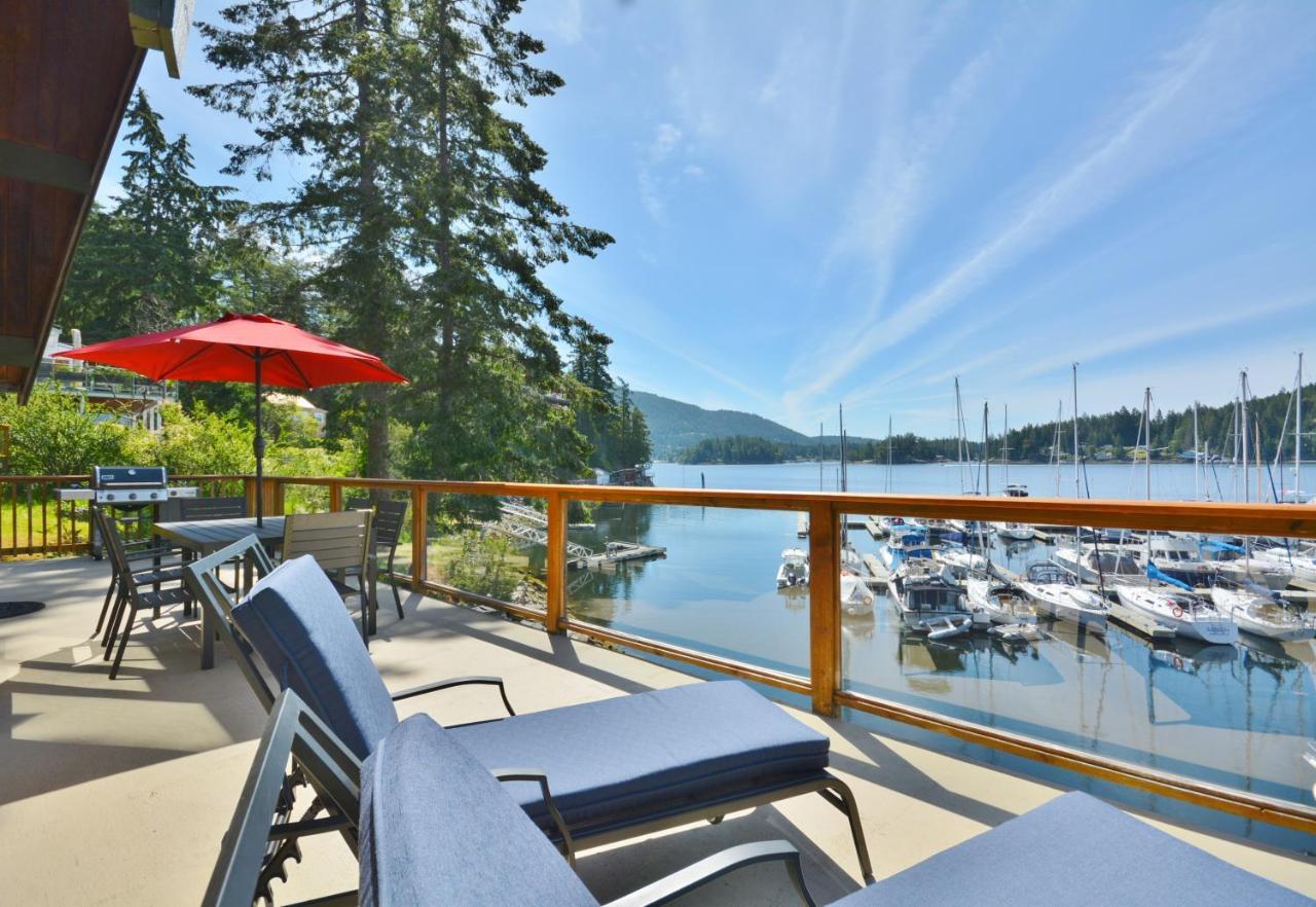 Pender Harbour Resort & Marina Garden Bay Exterior photo