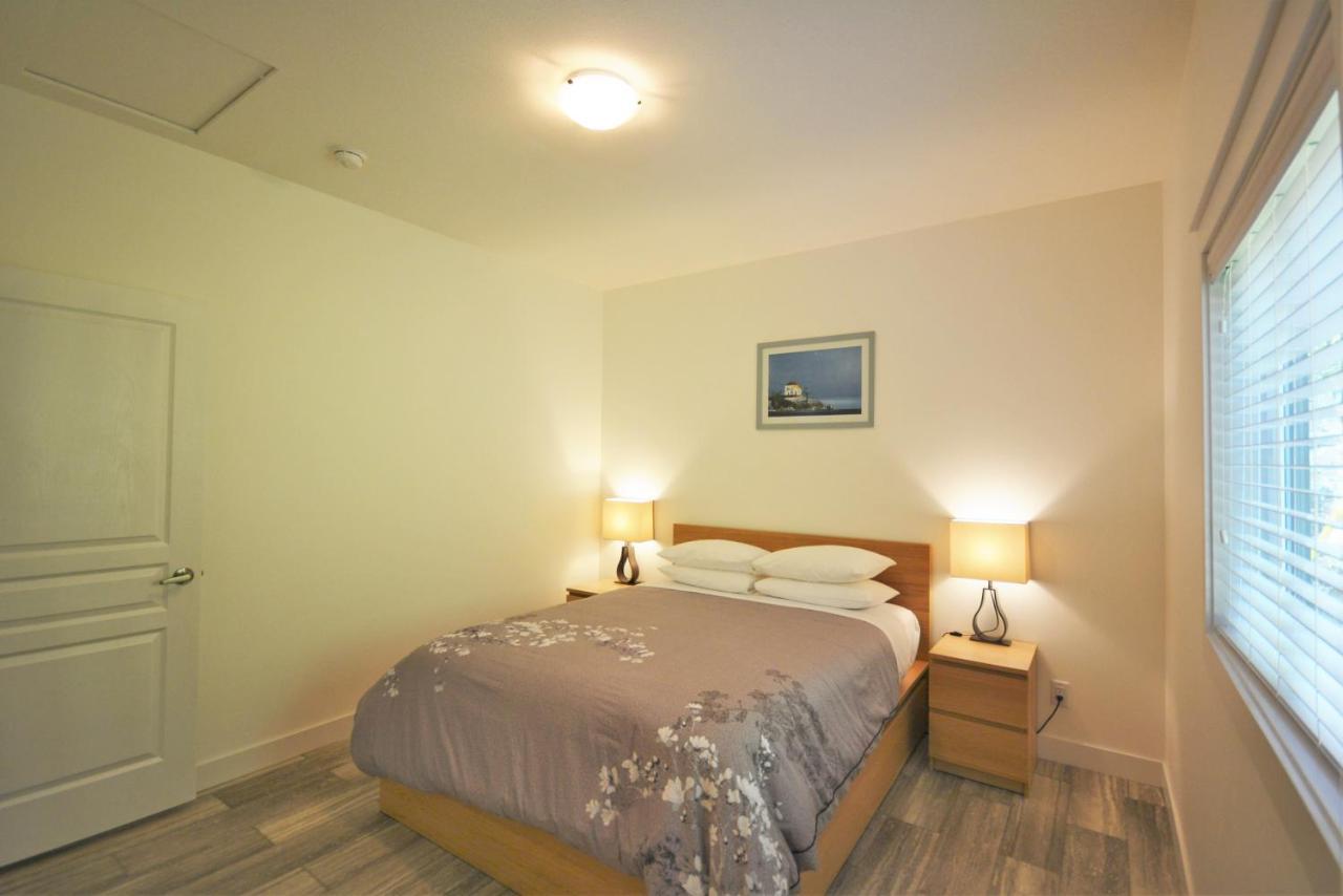 Pender Harbour Resort & Marina Garden Bay Exterior photo